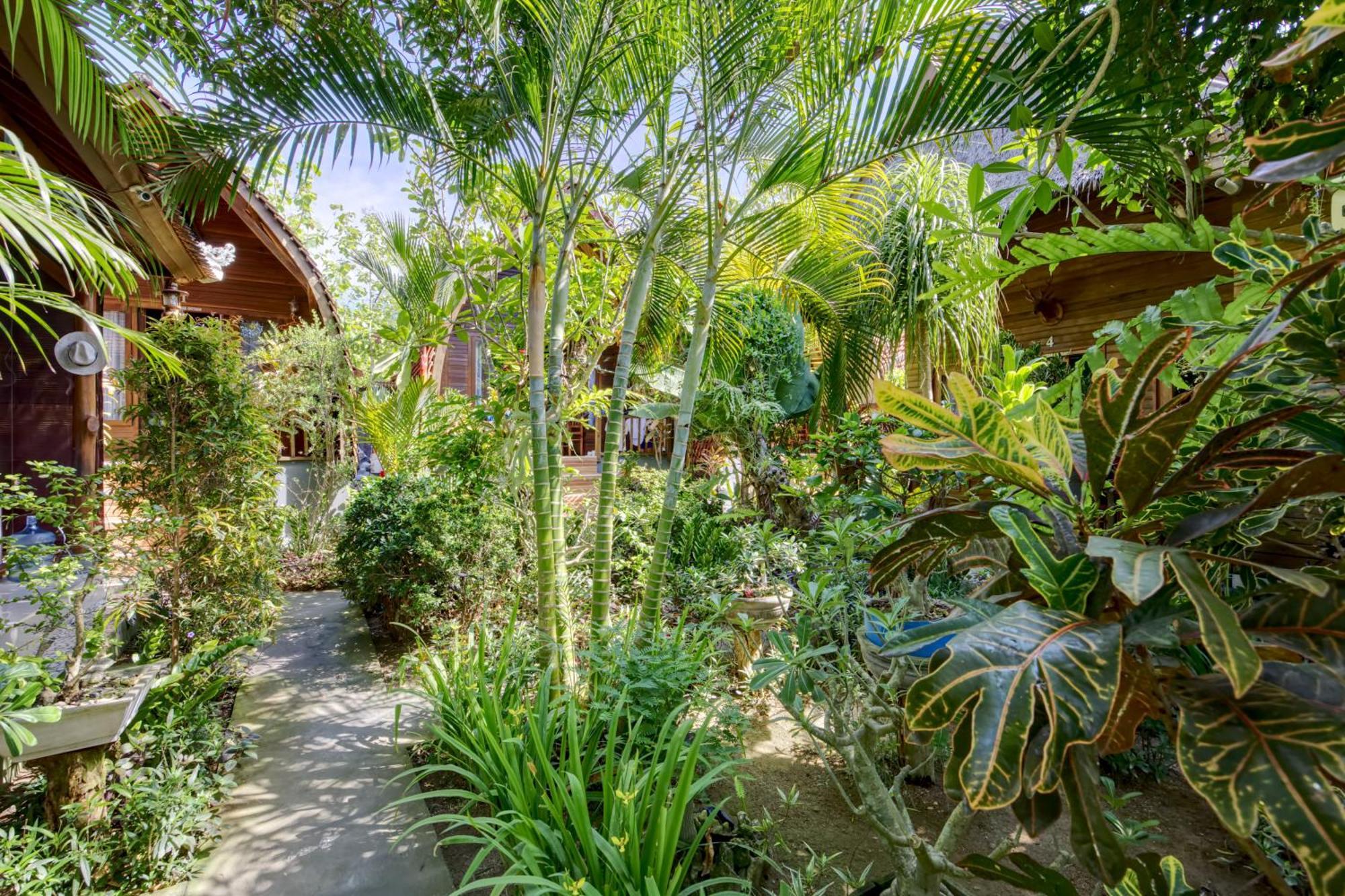 The Catar Cottages Toyapakeh Exterior photo